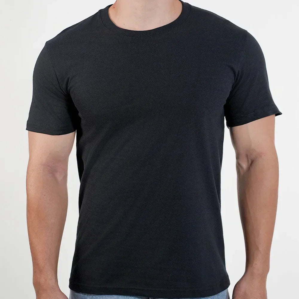 Remera Básica de Algodón Cuello Redondo Unisex